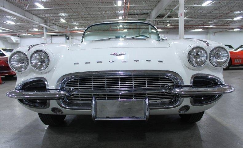 1961 Chevrolet Corvette Convertible