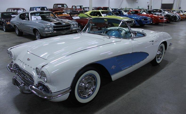 1961 Chevrolet Corvette Convertible